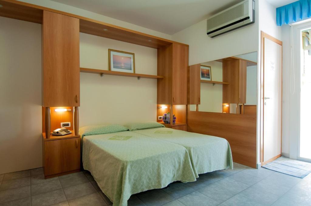 Hotel Ai Pini Grado Værelse billede